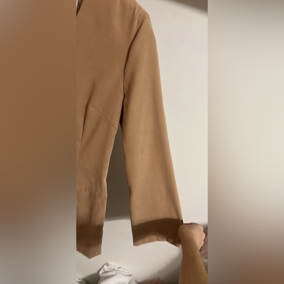 Moda Beige V-Neck Tunic - Picture 4 of 8